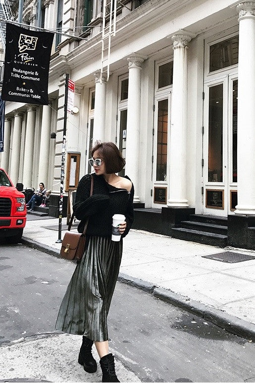 Velvet Pleated Skirt