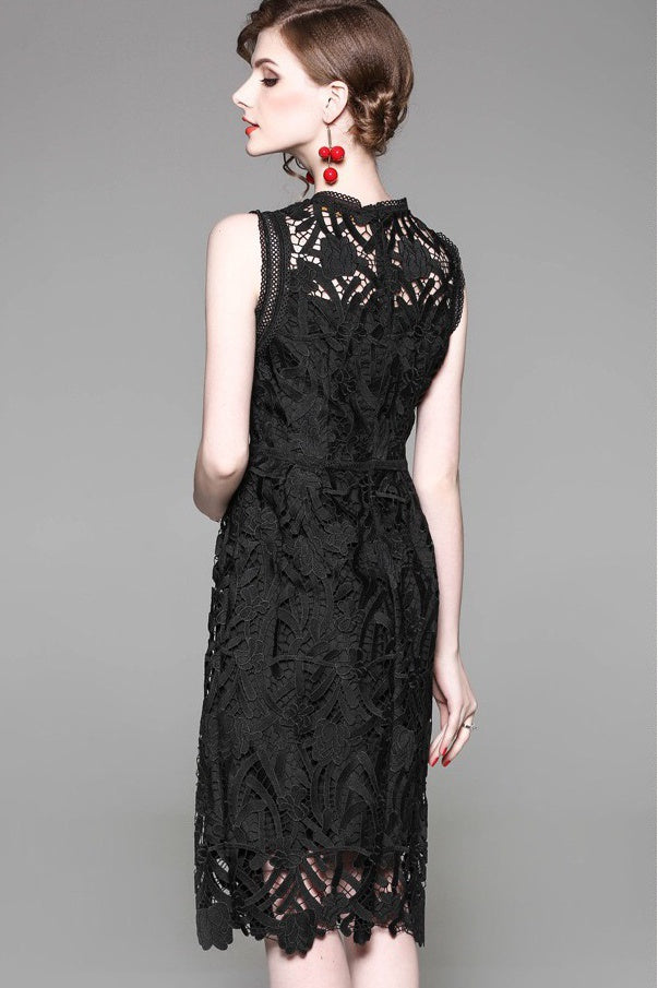 Elegant Lace Midi Dress