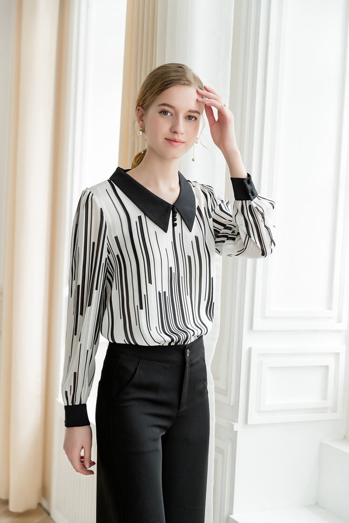Printed Blouse W/ Contrast Collar