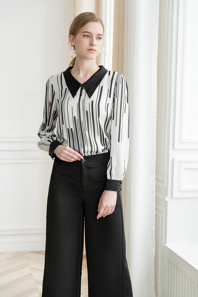 Printed Blouse W/ Contrast Collar