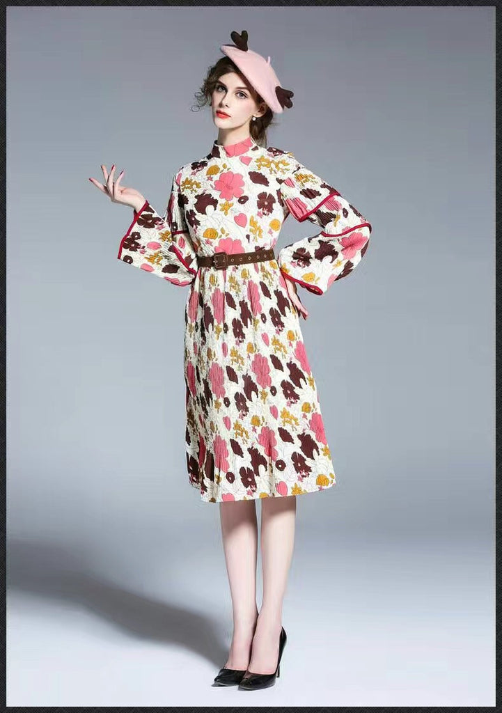 Floral Print Pleated Dress