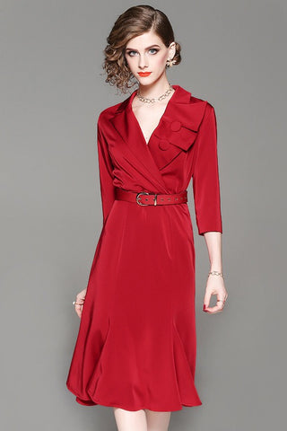 Fashion Collar Dress W/ Belt