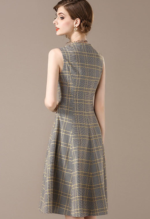 Sleeveless Plaid Dress W/ Buttons