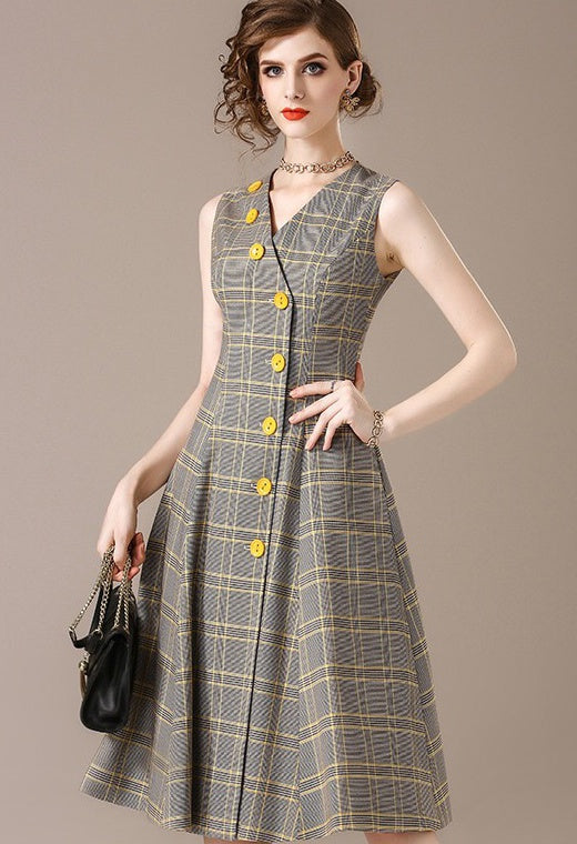Sleeveless Plaid Dress W/ Buttons