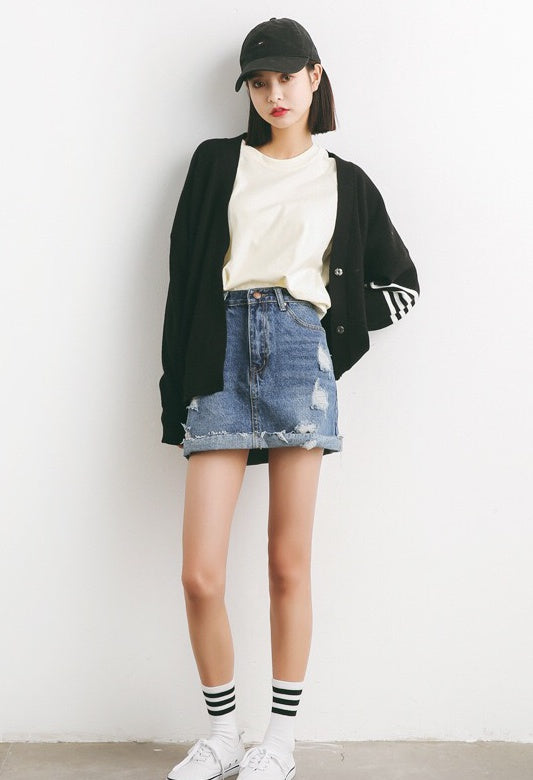 Oversized Cardigan W/ Stripe